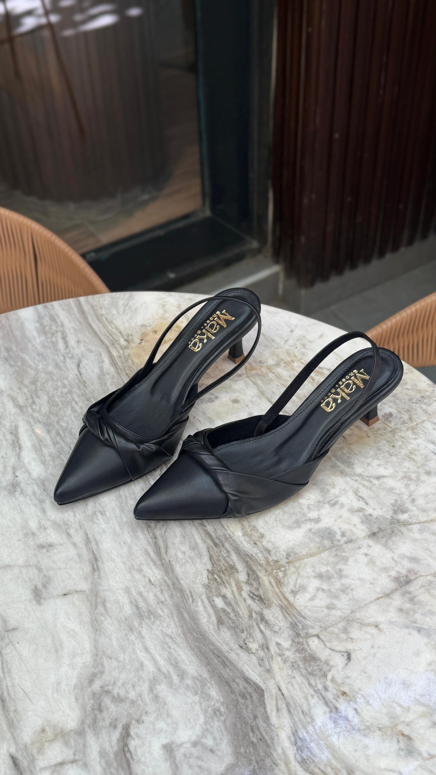 STILETTOS NUDO
