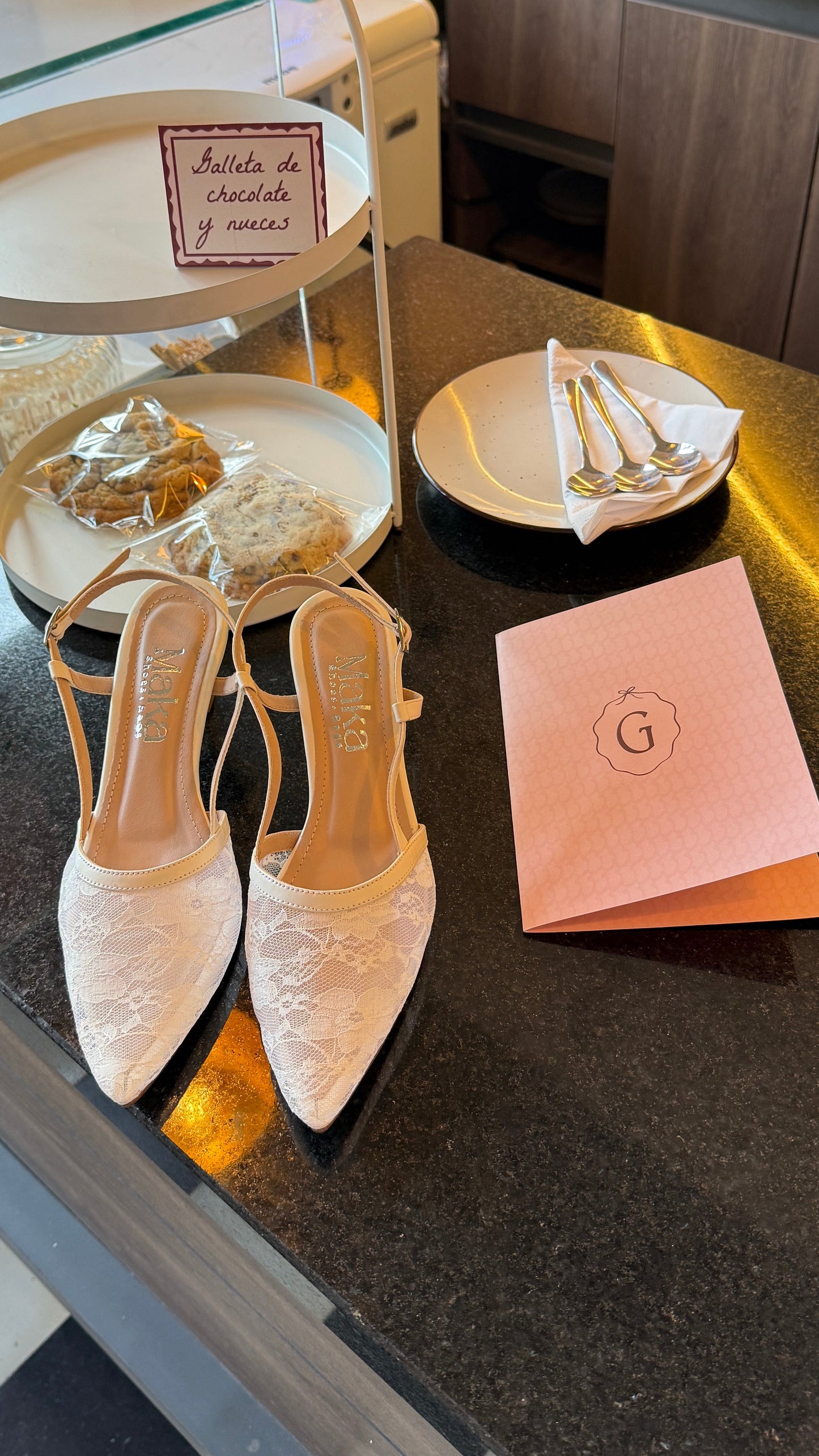 STILETTOS ENCAJES