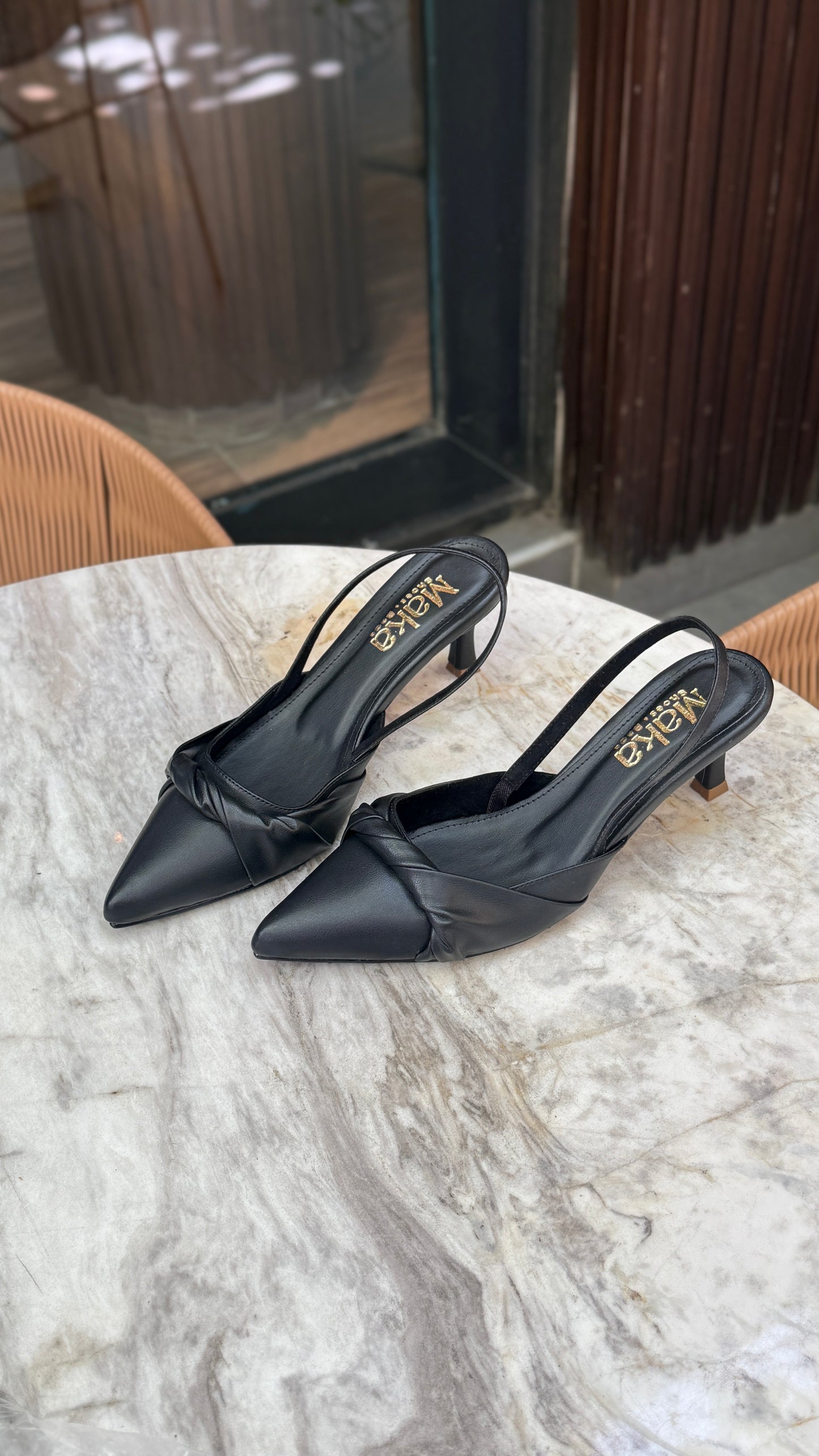 STILETTOS NUDO